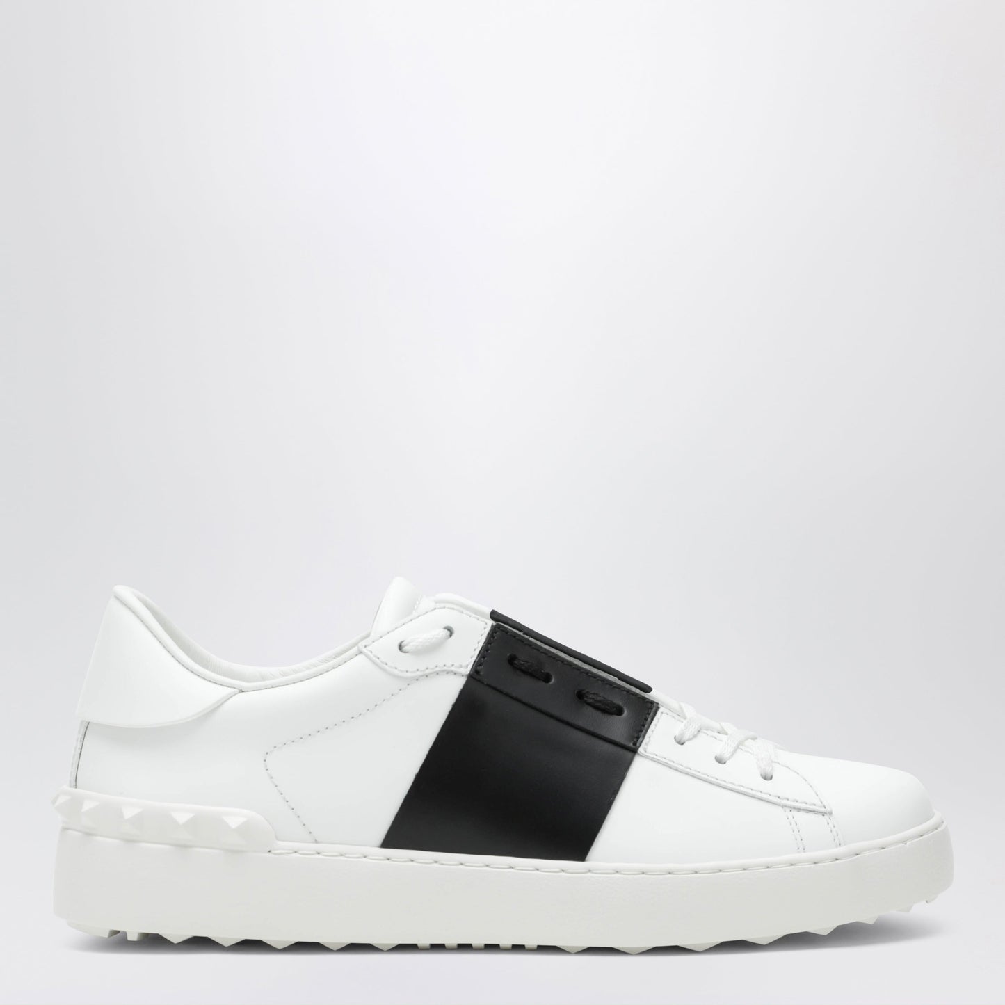 Open Sneakers In White/Black