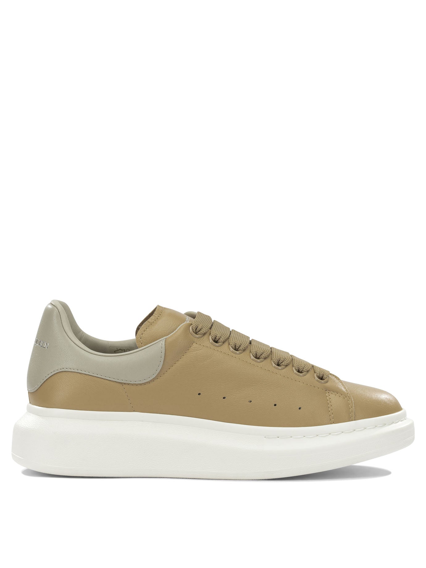 Sneakers & Slip-On Beige